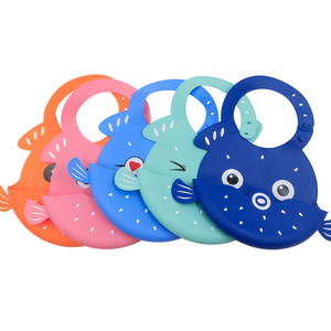 BPA free FDA food grade waterproof windshield easily <span class=keywords><strong>Ramasse</strong></span>-<span class=keywords><strong>miettes</strong></span> design girl and boy baby Silicone bibs - Product Image 6
