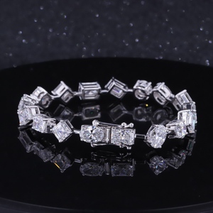 กำไลข้อมือเพชรแล็บ 14k ทองคำขาวแท้ ทรงแฟนซีคัท - Product Image 2