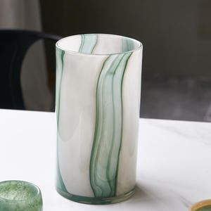 Florero Vertical Minimalista Nórdico con Rayas, Florero Hidropónico de Alta Calidad para el Hogar - Product Image 4