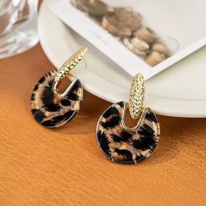 New Fashionable <b>Silver</b> Plated Acrylic Leopard Print <b>Stud</b> Earrings with Geometric Circular Design for Women's Anniversary - Product Image 5
