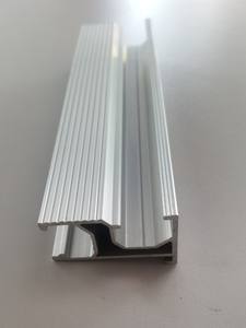 Shalumi Nouvelle série 6000 de rampes en aluminium pour montage de panneaux solaires, application dissipateur de chaleur, services de découpe/soudage, taille personnalisée - Product Image 2