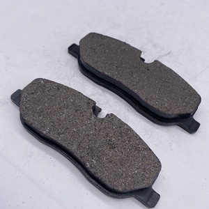 Plaquettes de frein à disque avant en céramique de haute qualité d'origine Auto D1061 34116799166 pour Plaquette de Frein Pour bmw X3 E90 Plaquette de frein de voiture - Product Image 4
