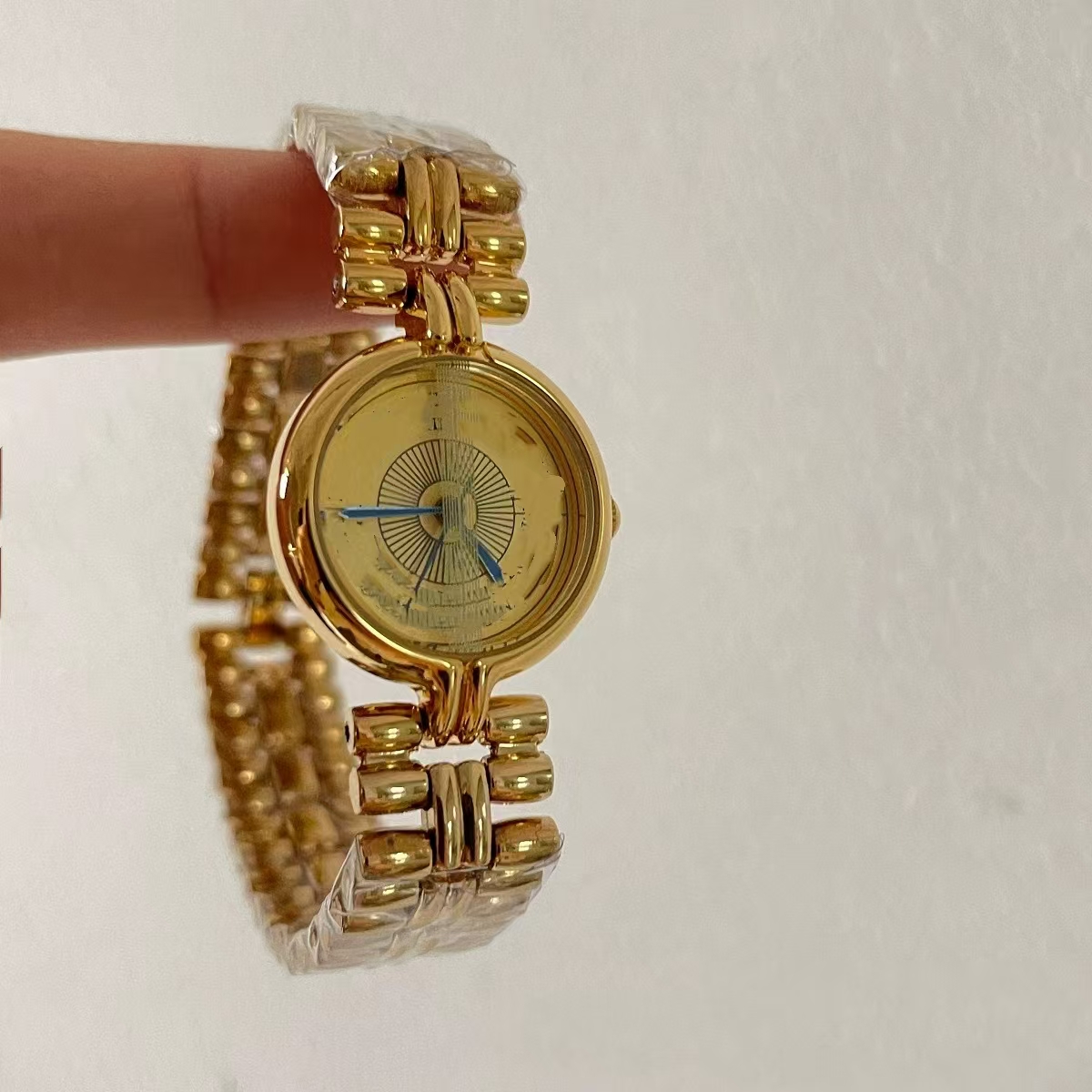 Rudolf Gold Band, Gold