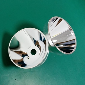 Carcasa de Linterna de Aluminio Mecanizada por CNC Personalizada con Reflectores y Piezas de Acero Inoxidable para Electroerosión por Hilo - Product Image 4