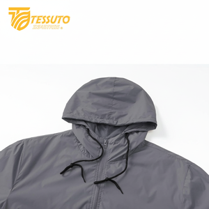 Wholesale High Quality Lightweight Men Windbreaker Softshell Jacket Breathable Jacket Sport Outdoor Windbreaker <b>Mountain</b> Jackets - Product Image 1