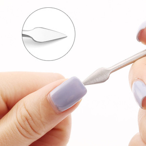 Palillo para oídos de acero inoxidable, tenedor para cutículas, removedor de cutículas, cortaúñas, herramienta de pedicura, recortador, queratómetro, raspador - Product Image 3