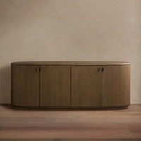 Buffet d'entrée de luxe de style Arhaus traditionnel, en chêne patiné, avec 4 portes et design courbé, de style impérial américain vintage