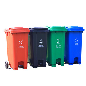 Grande poubelle à pédale épaissie de 120 L pour zones touristiques et assainissement, avec roues, couvercle et adaptable aux chariots - Product Image 1