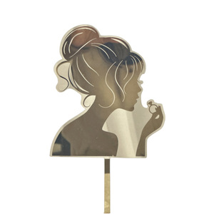 ท็อปเปอร์เค้กอะคริลิครูปเจ้าสาวพร้อมผ้าคลุมหน้าและดอกไม้ ตกแต่งเค้กงานแต่งงาน - Product Image 4