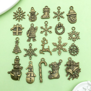 Colgantes de aleación de bronce antiguo de Navidad con formas variadas para accesorios de joyería DIY - Product Image 4