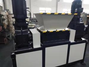 Multifunctional Double-shaft Shredder <strong>Scrap</strong> Metal Car Bodies Large-scale Strong Crushing Machine for Industrial Waste Recycling - Product Image 3