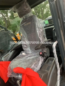 รถขุดไฮดรอลิกแบบตีนตะขาบฮุนได 305LC-9T มือสองจากเกาหลี น้ำหนัก 30 ตัน เครื่องยนต์ 198 กิโลวัตต์ ความจุบุ้งกี๋ 1.0 ลูกบาศก์เมตร ประสิทธิภาพสูง - Product Image 6