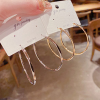 Boucles d'oreilles européennes et américaines S925 Silver Needle Huggie Hinged Hoop Boucles d'oreilles Huggie en or blanc 18K pour femmes