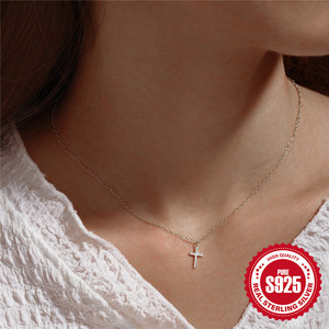 Fine 925 Bijoux En Argent Lisse Croix Pendentif Collier pour Femmes 18K Plaqué Or 925 En Argent Sterling Lien Chaîne Collier - Product Image 4