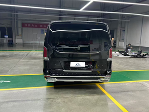 C-2025 arrivée pour <span class=keywords><strong>mercedes</strong></span>-benz VITO <span class=keywords><strong>classe</strong></span> V W447 lifting à GLS Maybach Style Kit de carrosserie V220d <span class=keywords><strong>V250d</strong></span> calandre de pare-chocs avant voitures - Product Image 2