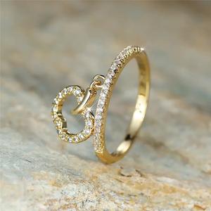 T0356 Anello in oro a forma di cuore con pavé di strass in cristallo per donna, regalo, gioielli raffinati - Product Image 2