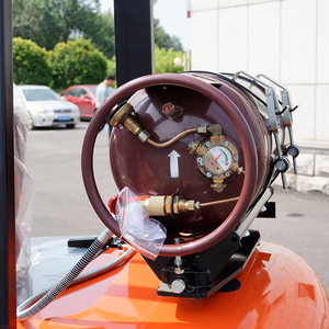 आयातित निसन इंजन स्वचालित ट्रांसमिशन के साथ 3 टन दोहरे ईंधन एलपीजी गैसोलीन फोर्कलिफ्ट ट्रक - Product Image 4