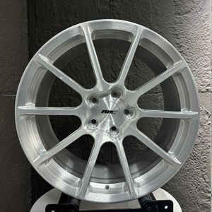 Rines Monobloque Forjados Roc Custom de 19 y 20 Pulgadas, <span class=keywords><strong>BR1</strong></span> en Plata Pulida, 5x112 5x120.65 para Corvette C8 Z06 BMW M3 G80 - Product Image 2