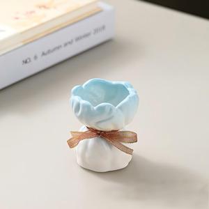 Vente en gros de mini-pots à succulentes, pots en céramique extra petits et mignons pour la décoration de bureau, de maison et de <span class=keywords><strong>jardin</strong></span> - Product Image 3