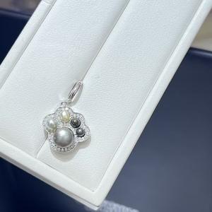 Colgante de Garra de Gato Mengmeng con Perla Mabe de Agua Salada de 3-8mm, Grado A, Engaste de Plata 925, Lindo, Unisex, para Uso Diario - Product Image 1