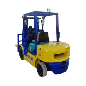 Montacargas Diésel de 3 Toneladas, Altura de Elevación de 3 m, Mástil de Dos Etapas, Origen Japón, Gran Oferta, Contrapeso para Almacén, Usado, Komatsu FD30 - Product Image 1