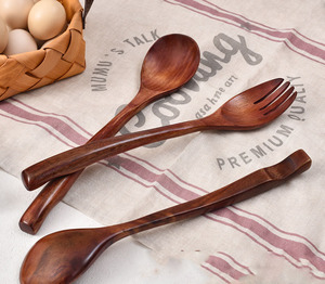 Juego de utensilios de cocina con logotipo personalizado, juego de cubiertos japoneses de madera para el almuerzo, cubiertos de madera, juego de cuchara y tenedor reutilizable - Product Image 4