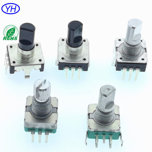 ตัวเข้ารหัสแบบหมุน Bourns PEC12R รุ่นติดตั้งแนวตั้ง RE130F EC12 en12 ขนาด 12 มม. พร้อมสวิตช์กด 24 จุด 12/24 พัลส์ 5 ขา - Product Image 1