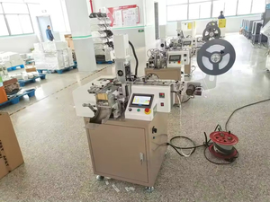 Hiệu Suất Cao Hoàn toàn Tự Động Siêu Âm Nhãn Cắt Và Gấp Máy Trên Quần Áo Satin Ribbon Chăm Sóc Nhãn - Product Image 6