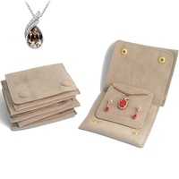 Sac en velours à double bouton avec plaque de carte intérieure Boucles d'oreilles Anneau Collier Pendentifs Rangement Portable Pochette à bijoux Boîte d'emballage