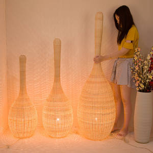 Lampes sur pied de style japonais, Art Homestay, Salon, Chambre à coucher, Décoration classique en forme de <span class=keywords><strong>boule</strong></span> de bowling, Asie du Sud-Est - Product Image 1