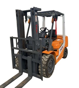 יד שנייה <span class=keywords><strong>tcm</strong></span> 3 טון קטן סולר מלגזה מקורי <span class=keywords><strong>tcm</strong></span> fd30 מעלית משאית חמה למכירה בשימוש מלגזה אוטומטית להרים 3 מ '4.5 מ' - Product Image 1