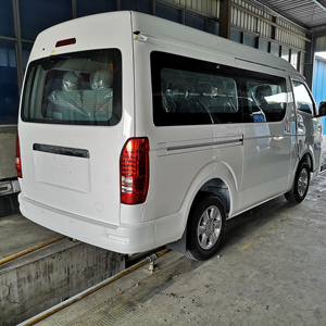 Vendita calda Hiace modello minibus 16 posti 18 posti 2.2 <span class=keywords><strong>L</strong></span> 2.4 <span class=keywords><strong>L</strong></span> 2.7 <span class=keywords><strong>L</strong></span> mini bus a benzina - Product Image 3