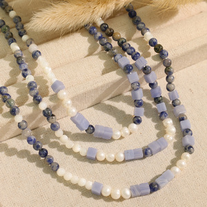 Collar de cuentas de piedra natural con forma geométrica, cadena larga de colores mezclados, joyería fina para uso diario para mujer XL303 - Product Image 1