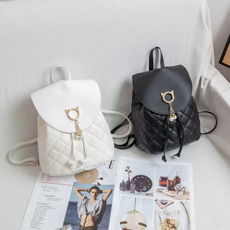 Yeni gelenler kızlar moda 2022 sevimli Mini bayanlar çanta toptan rahat kadın moda küçük sırt çantası