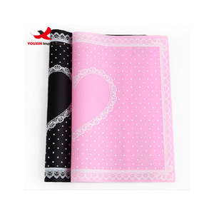 Alfombrilla de Silicona y Plástico para Decoración de Uñas, Duradera, Removible, Plegable, en Forma de Mano, de Alta Calidad y Bajo Precio - Product Image 2