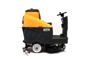 Popular Small Ride on <b>Floor</b> Scrubber <b>Cleaning</b> <b>Machine</b> M70 High Performance - Product Image 3