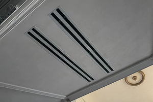 Difusor lineal de techo de aluminio de diseño moderno Rejilla de ventilación de aire Suministro de fábrica Cualquier ranura Cualquier tamaño para aplicación en exteriores - Product Image 5