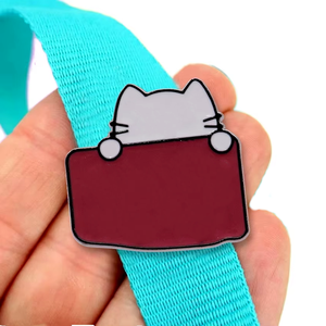 Spille Smaltate Rigide con Dragone, Design Personalizzato dello Zodiaco Cinese per Collezionisti, Regali Culturali Placcati Oro - Product Image 1