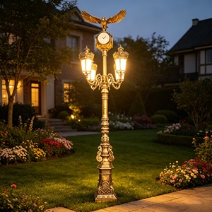 Lámpara de Jardín LED de Estilo Europeo Grande con Reloj, Eléctrica, IP65, Impermeable, de Hierro Fundido y Aluminio, para Decoración de Calles - Product Image 1