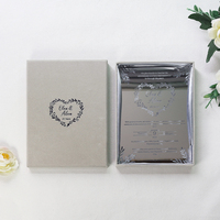 Invitation de mariage en acrylique argenté miroir, couronne florale personnalisée imprimée, avec boîte cadeau doublée de satin