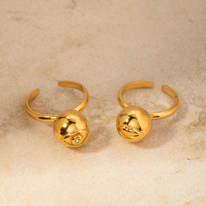 J & D Jewelry Chunky 18K Plaqué or Yeux Bague en acier inoxydable Lèvres rondes Evil Eyes Punk Anneaux pour femmes - Product Image 5