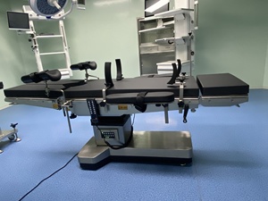 Flower Medical ET300 Electric Medical Surgery Hydraulic <strong>Operating</strong> <strong>Table</strong> Surgical <strong>Table</strong> For C Arm Hospital Clinic - Product Image 4