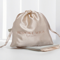 Pochette en satin champagne à cordon personnalisable avec logo imprimé, sac cadeau réutilisable pour bijoux, idéal pour les faveurs de mariage, l'emballage de cheveux et le rangement de perruques
