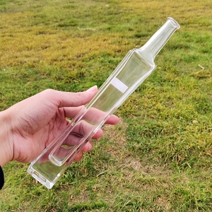 RSG Bán Buôn Rỗng Thêm Trắng 750Ml Chai Mỏng Và Cao Hình Vuông Nặng Đáy Rượu Tinh Thần 100Ml Chai Thủy Tinh Có Nút Chai - Product Image 1