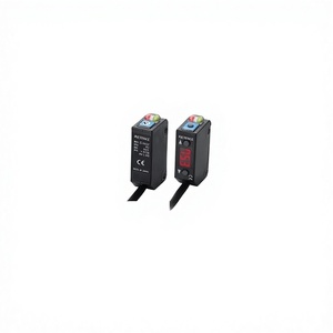 MT-Keyence PZ-M31 โฟโตอิเล็กทริคเซนเซอร์, แบบสะท้อนแสงแบบกระจายสี่เหลี่ยม, ระยะตรวจจับ 300 มม., เอาต์พุต NPN, 12-24VDC, สายเคเบิล 2 ม. - Product Image 4