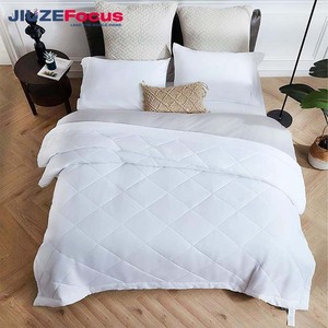 Trapunta per la casa SunStyle Queen trapunta leggera bianca copriletto reversibile morbido accogliente <span class=keywords><strong>coperta</strong></span> trapuntata <span class=keywords><strong>piumino</strong></span> alternativo - Product Image 3