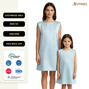 โรงงานผลิตเสื้อผ้าซาติน A&J Professional Source รับผลิตชุดเดรสเข้าชุดสำหรับครอบครัว ผู้ผลิตตามสั่ง ขายส่ง ชุดเดรสยาวปานกลางสำหรับพ่อแม่ลูก ผ้าคล้ายผ้าไหม รับผลิตแบบ OEM - Product Image 1