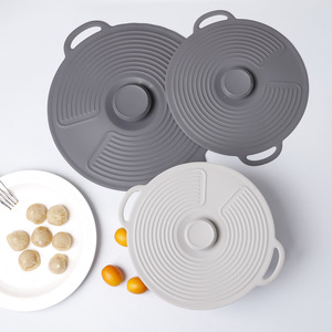 <span class=keywords><strong>Tapa</strong></span> Universal de Silicona de Grado Alimenticio para Ollas con Doble Asa, Cubierta Multifuncional <span class=keywords><strong>Antisalpicaduras</strong></span> y Hermética para Alimentos - Product Image 4