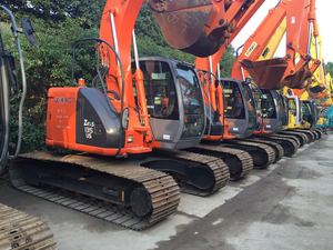 Excavatrice d'occasion Hitachi Zx135 d'origine japonaise, utilisée Zx120 Zx200, haute qualité, engin de chantier à chenilles pour l'extérieur - Product Image 2