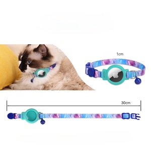 Collar Moderno de Lujo para Perros y Gatos con Estuche para Airtag Antipérdida y Campana, Collar de Diseño para Mascotas en Varios Colores - Product Image 4
